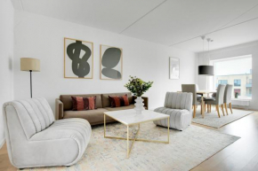 Modern and Spacious Apartment near the metro in Orestad